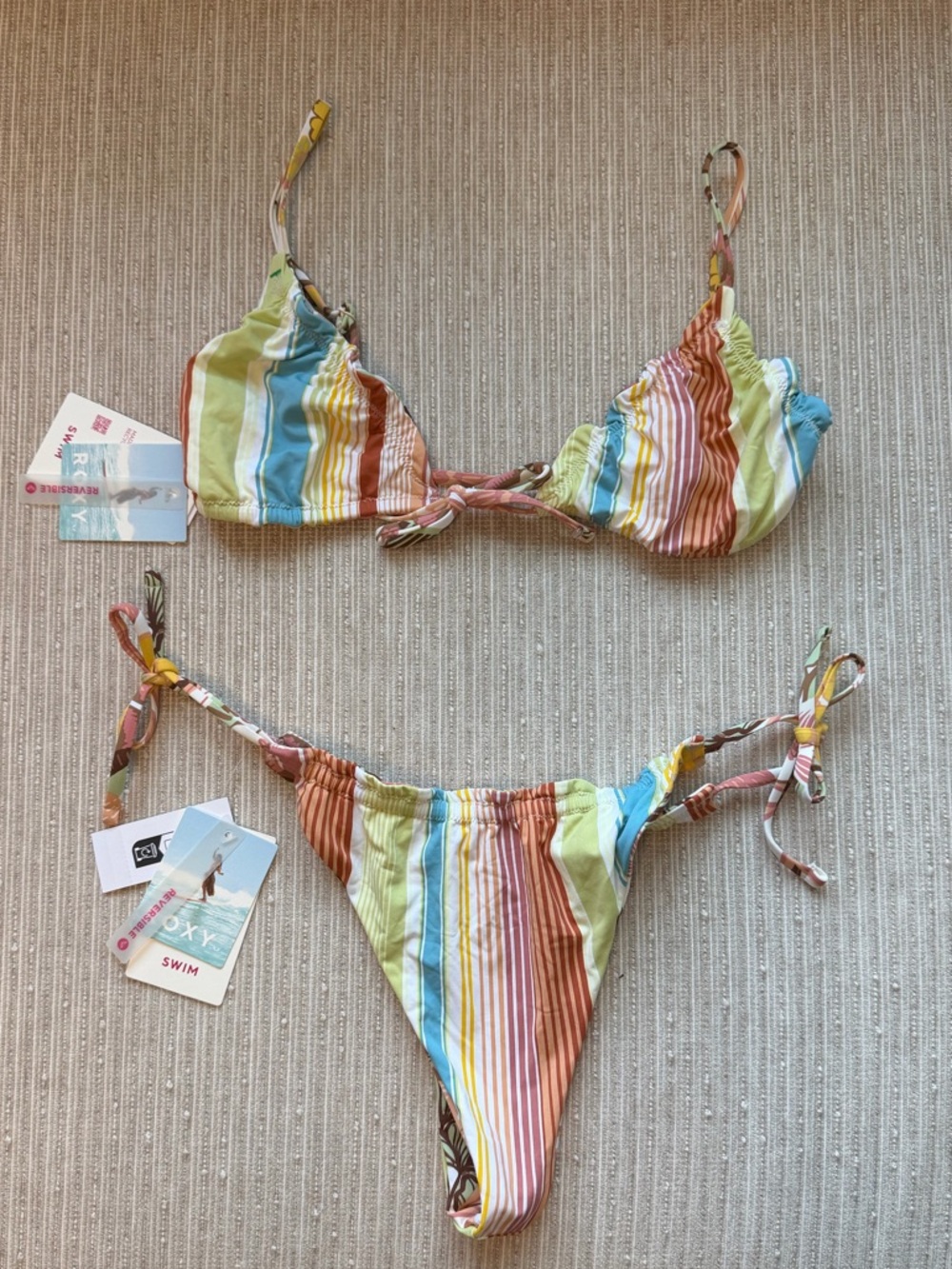 NWT Roxy Reversible Playa Paradise Triangle Bikini Set - Picture 12 of 16